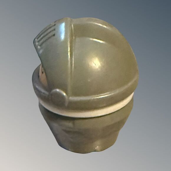 Vintage 80s Little Tikes Chunkie Toddle Tots Castle Gray Knight Figure BIN AL - Picture 4 of 6